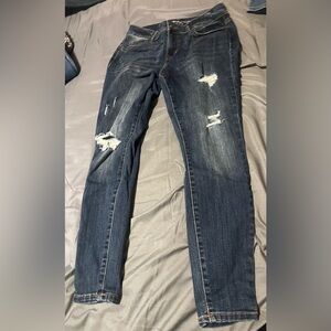 Maurice’s mid rise